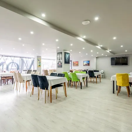 Hotel Monezza Avcılar 3*