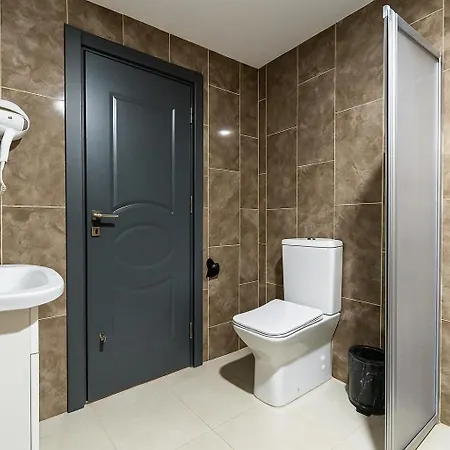 Hotel Monezza Avcılar 3*