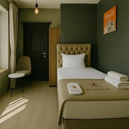 Monezza Avcilar Hotell