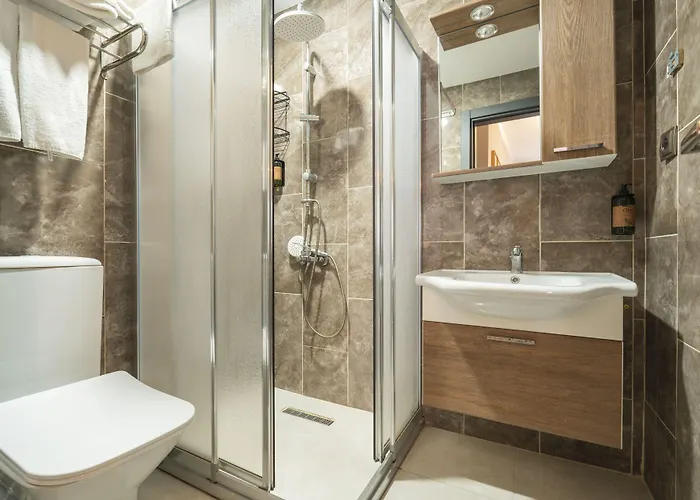 Ξενοδοχείο Monezza Avcilar 3*