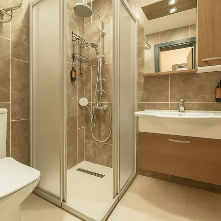 Monezza Avcilar اسطنبول